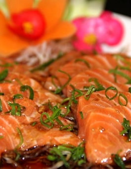 Tataki de Peixe - Sashimi Especial - Shizen Restaurante Japonês