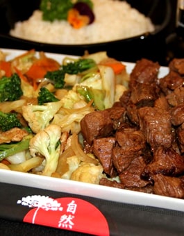 Teppanyaki de Carne - Pratos quentes - Shizen Restaurante Japonês